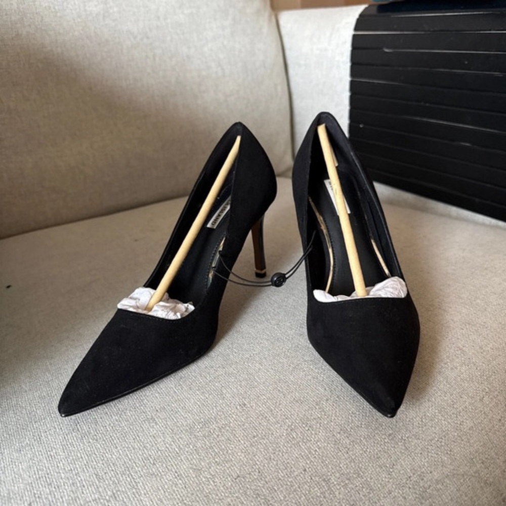 Black Pointed Toe Stiletto Pumps - Women's Elegant Heels